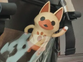 挂饰/摆件两用，可伸缩脚脚艾露猫土偶