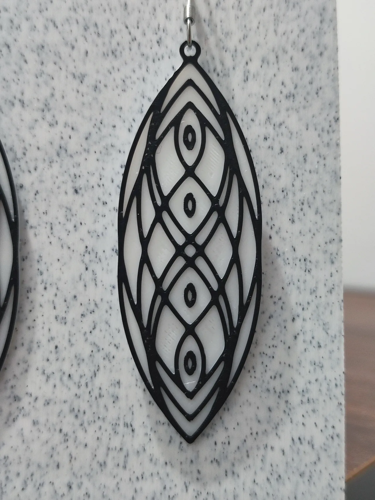 Aretes Camafeo Marquise view 4