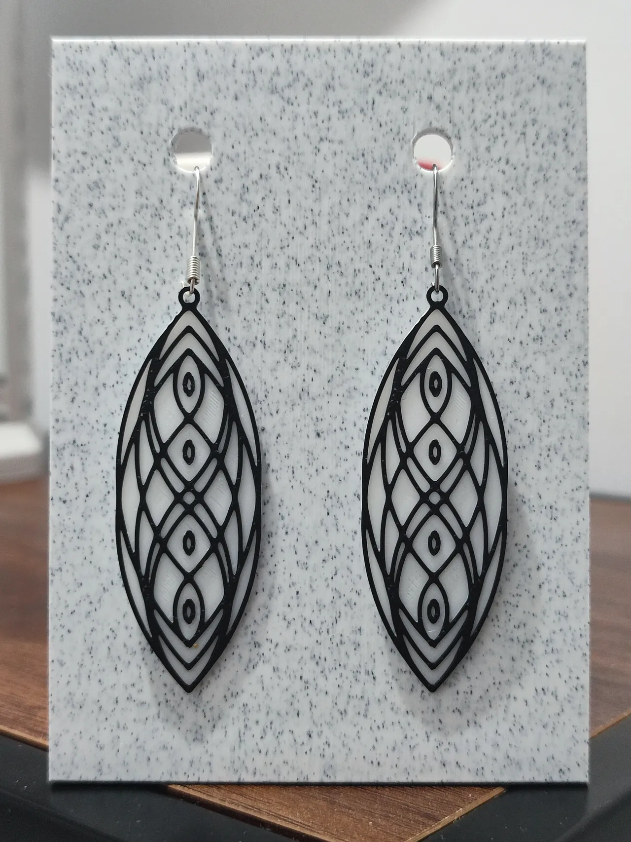 Aretes Camafeo Marquise view 2