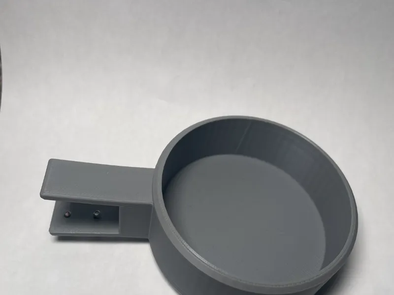 Simple Can Holder