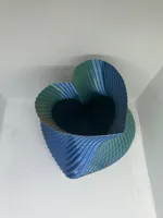 Vase en forme de cœur — photo 2