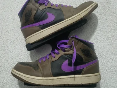 Shoe Display