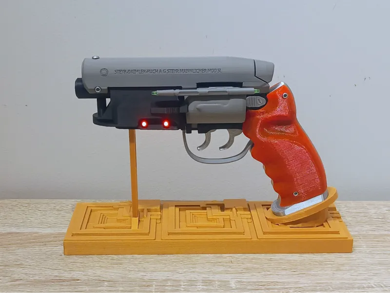 Deckard’s Blaster V2 – LED and Trigger Upgrade