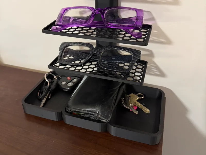 Modular wallet and key tray
