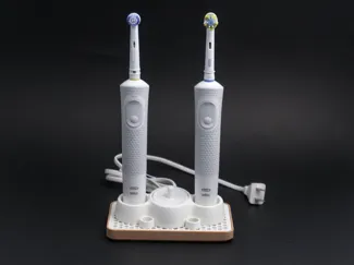 Oral-B Dual Toothbrush + Charger holder
