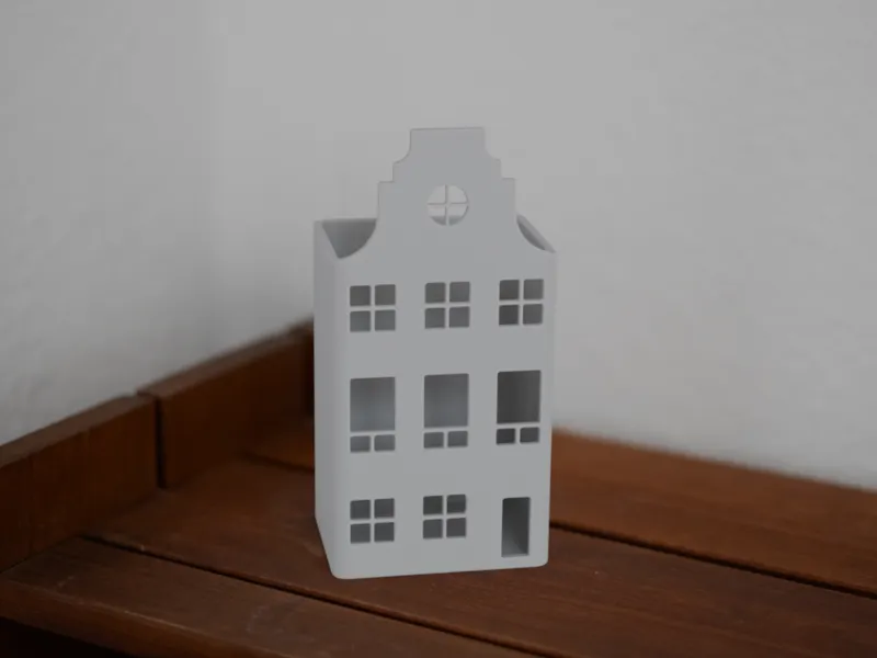 House-Shaped Pencil Holder – Decorative Organizer