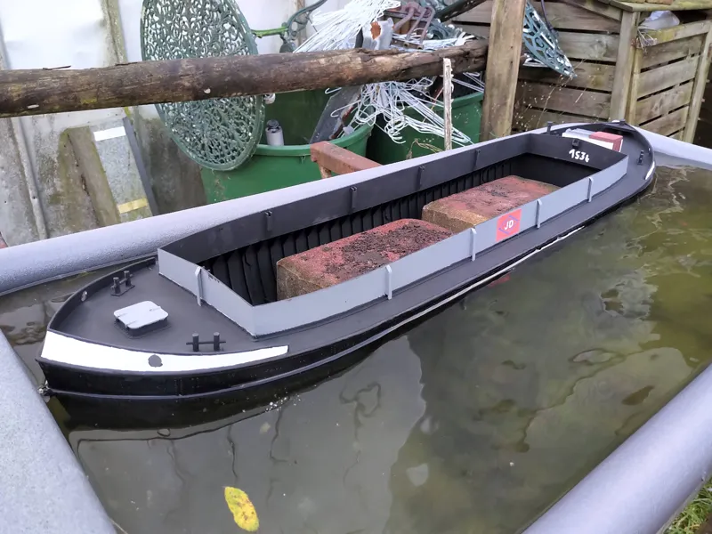 Hamburg port barge, 1:25