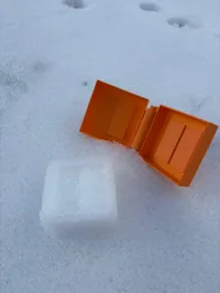 0.2mm layer, 6 walls, 25% infill