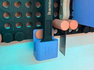Bambulab Scraper Threadboard Halter