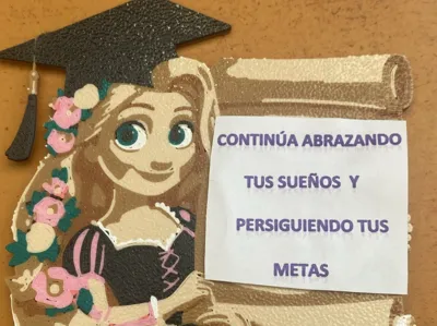 topper rapunzel