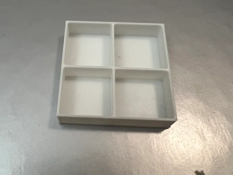Box with Dividers
