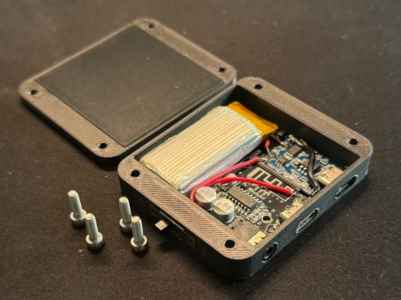 Compact Bluetooth Audio Receiver 