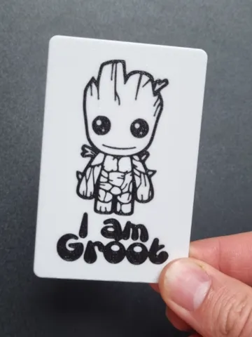 Soporte: I am Groot Credit Card Holder – Tap to Pay — vista de referencia 2