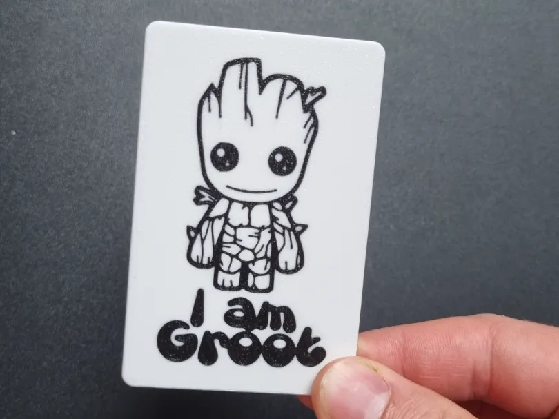 Soporte: I am Groot Credit Card Holder – Tap to Pay. Referencia del modelo original.