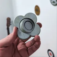 Fidget gyroïde rétro marguerite — photo 2