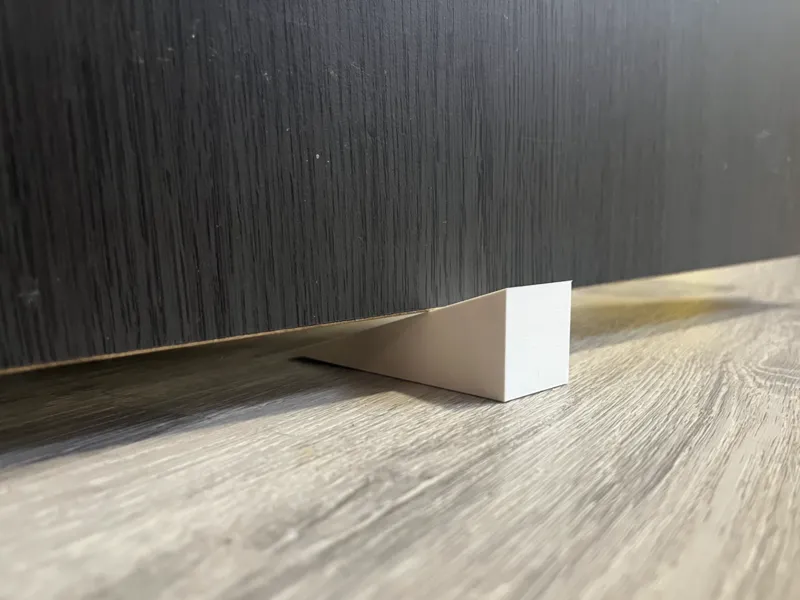 Wedge under the door