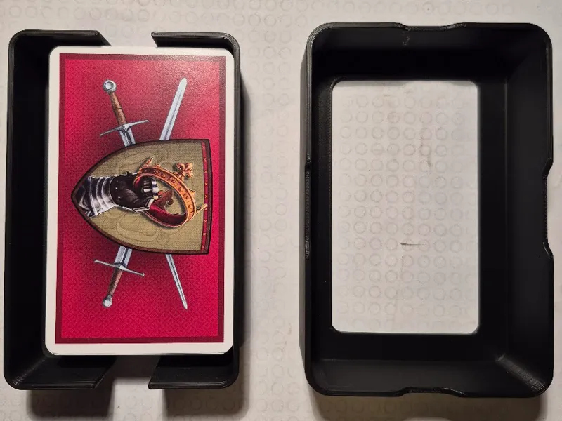KINGMAKER crown card holder