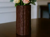 Vase bûche pour fleurs — photo 1