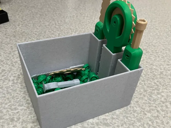 Boîte à outils pour jouets en carton