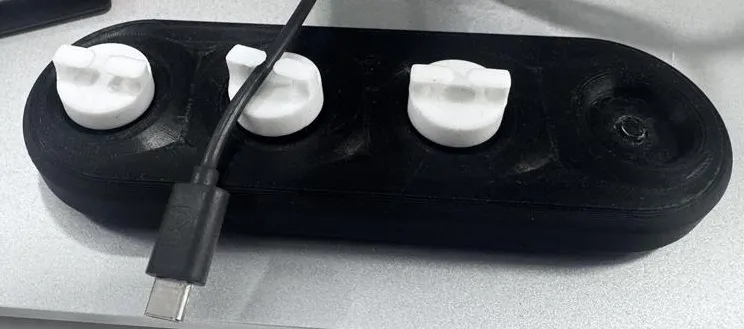 Cable Holder For Mag Dock