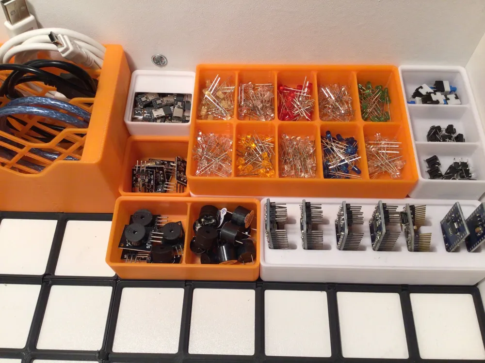 Gridfinity LED-Holder by DynamiteJon - MakerWorld
