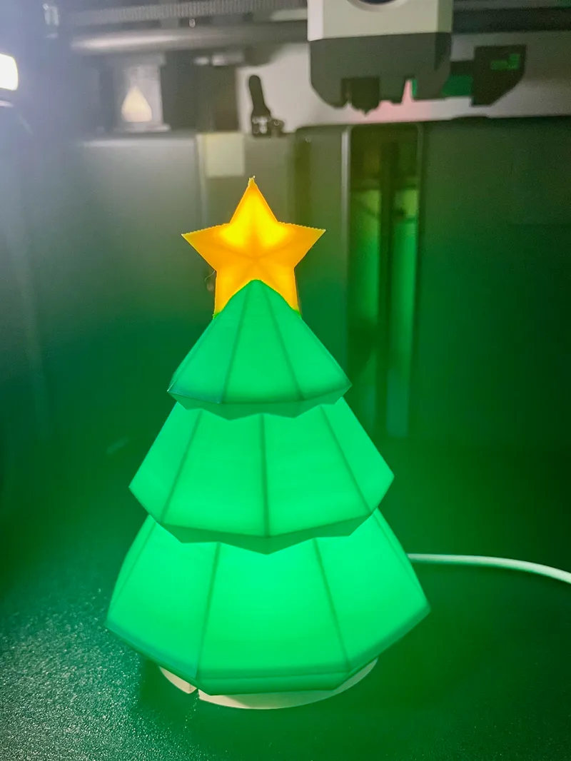Christmas Tree with Star Lamp (LED Lamp Kit 001)