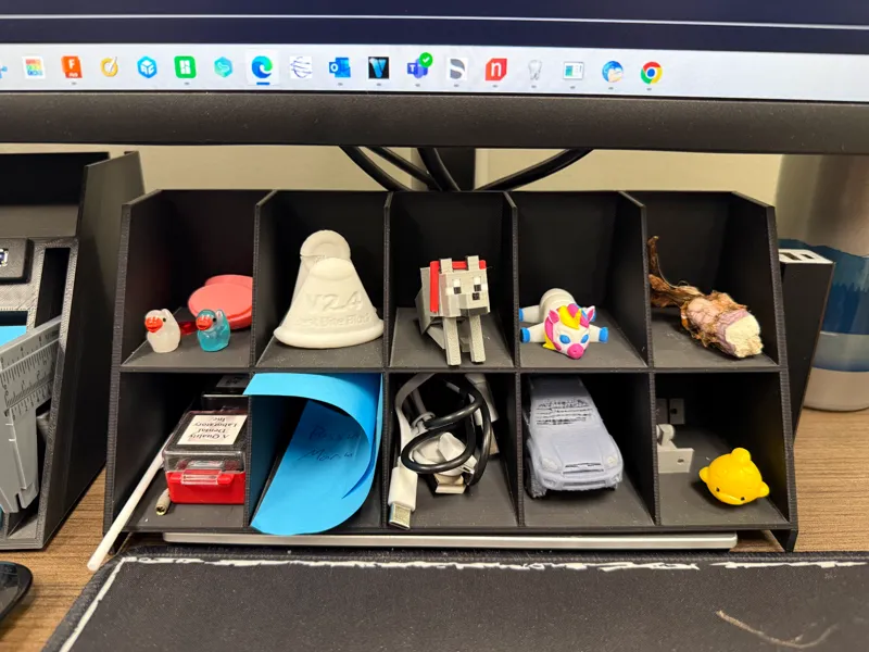 Under Screen Desktop Organizer