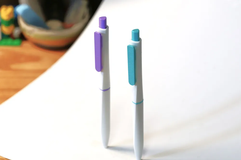 Pen Click Pattern Twisted ClickPen Multi Color Scheme, New Color Scheme for the Three ...