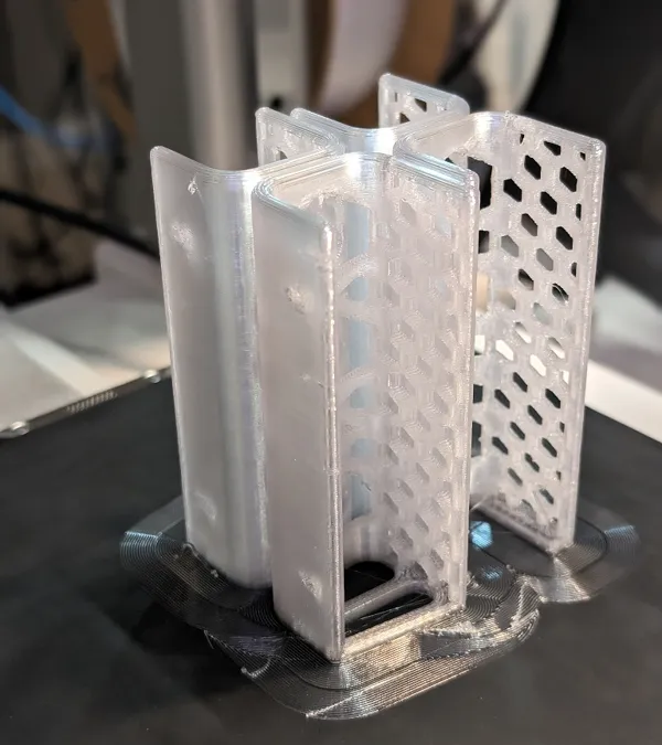 https://makerworld.bblmw.com/makerworld/model/US808714a4ee3b08/design/2024-05-18_bc68fa8ffc8c6.png