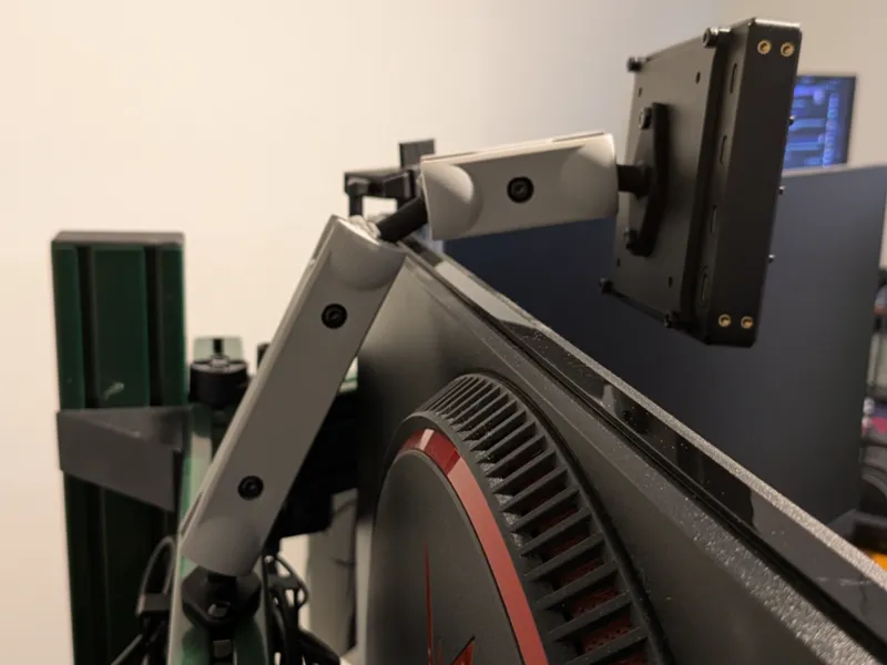 RAM-like Ball and Socket Arm Mount System
