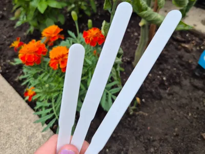 Simple Blank Plant Label Stakes Multiple Sizes