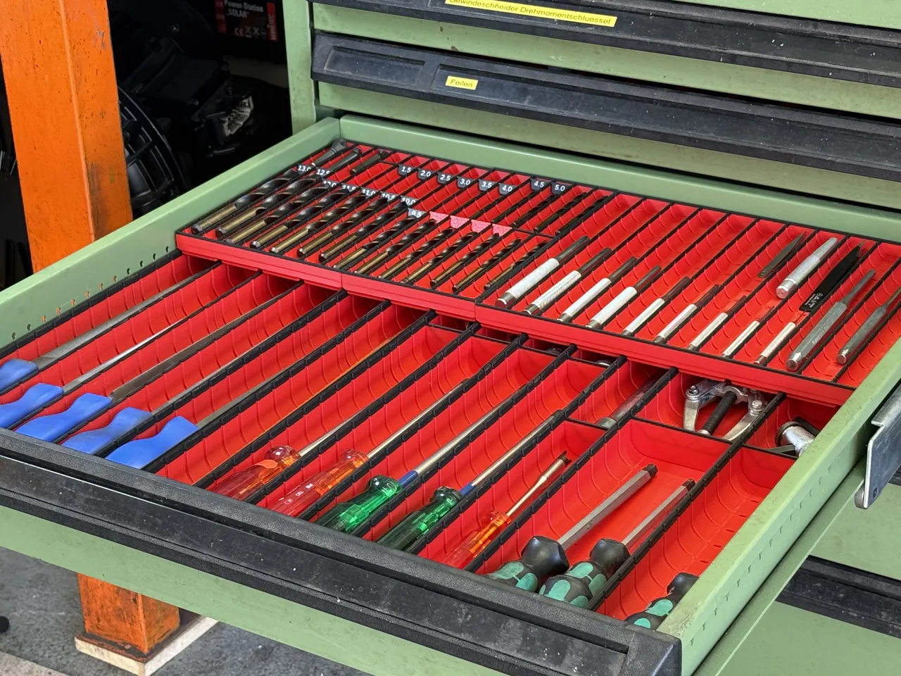 WaveGrid - Ultimate Drawer Organization System view 2
