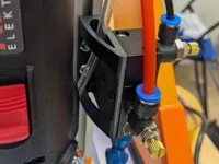0.2mm layer, 4 walls, 25% infill