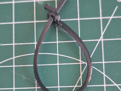 Cable tie, Plastic clamp