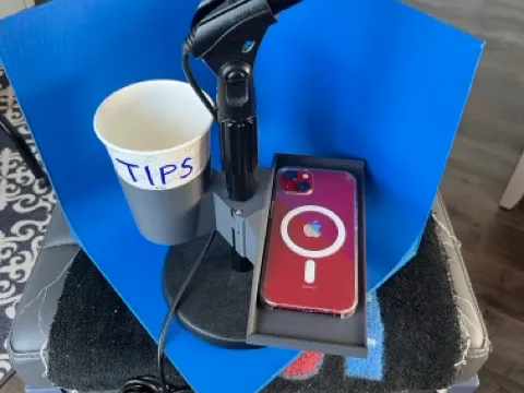 Performance Table & Cup Holder