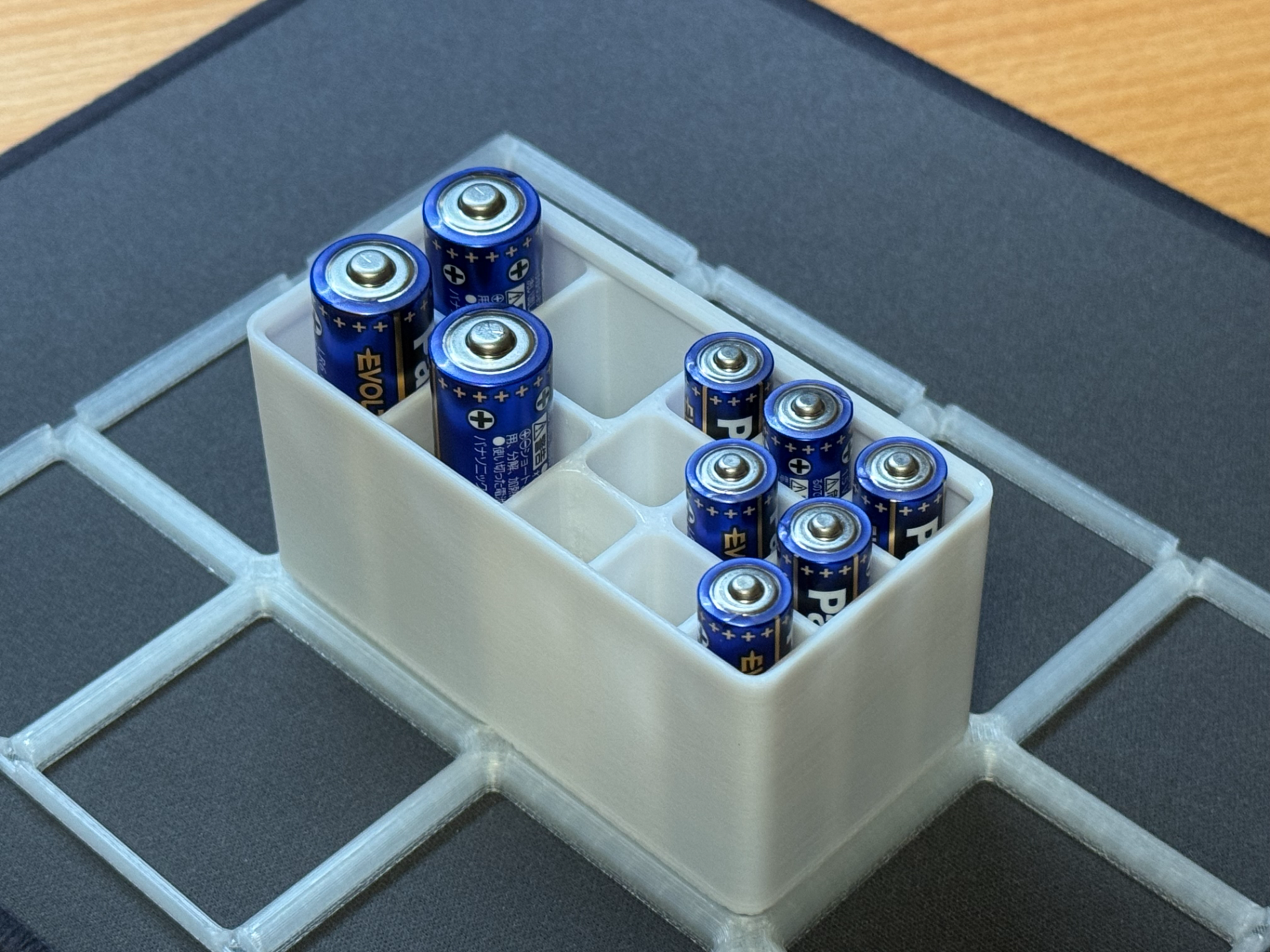 Gridfinity battery organizer - 1x2x6