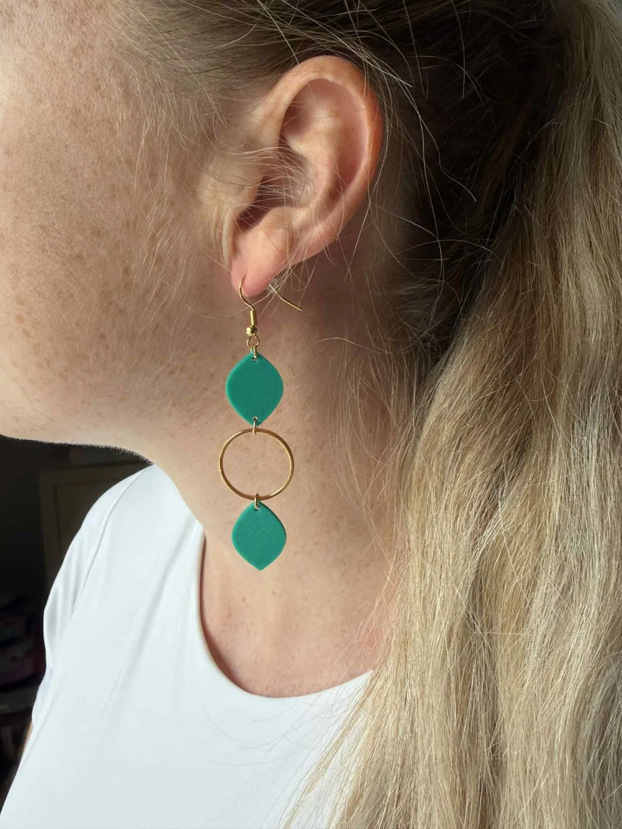 Boucles d'oreilles forme feuille view 3