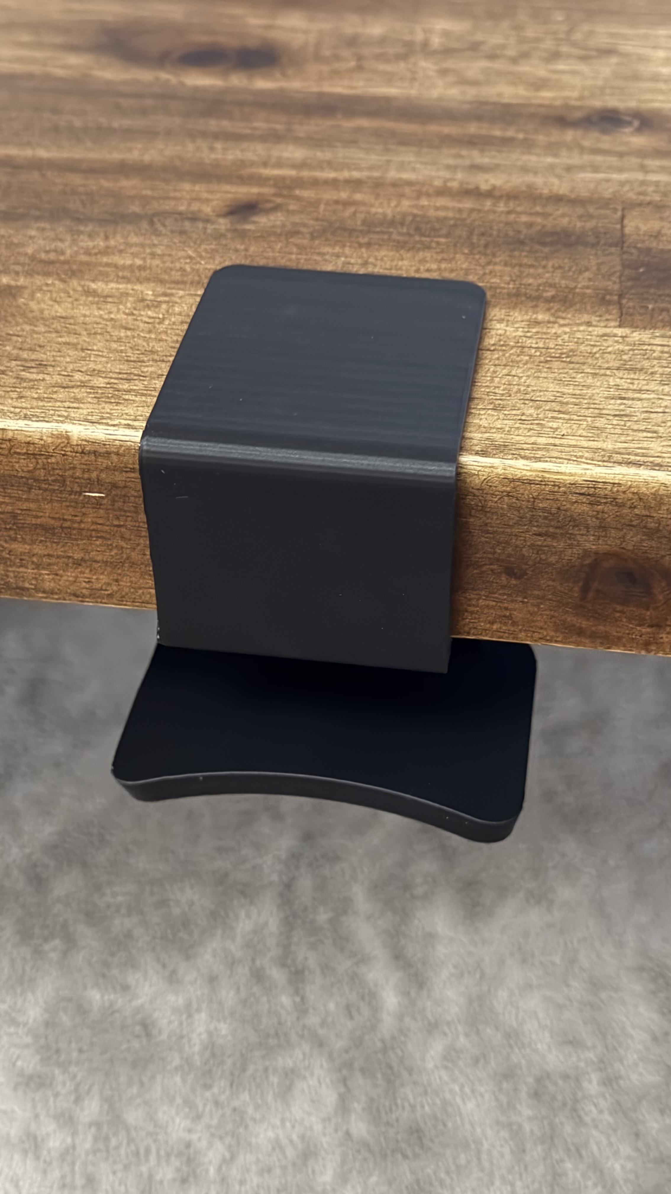 Miniatura 4 do modelo 3D Headphone Holder - parametric