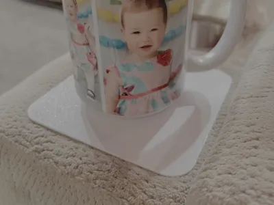 Cup holder cover plate