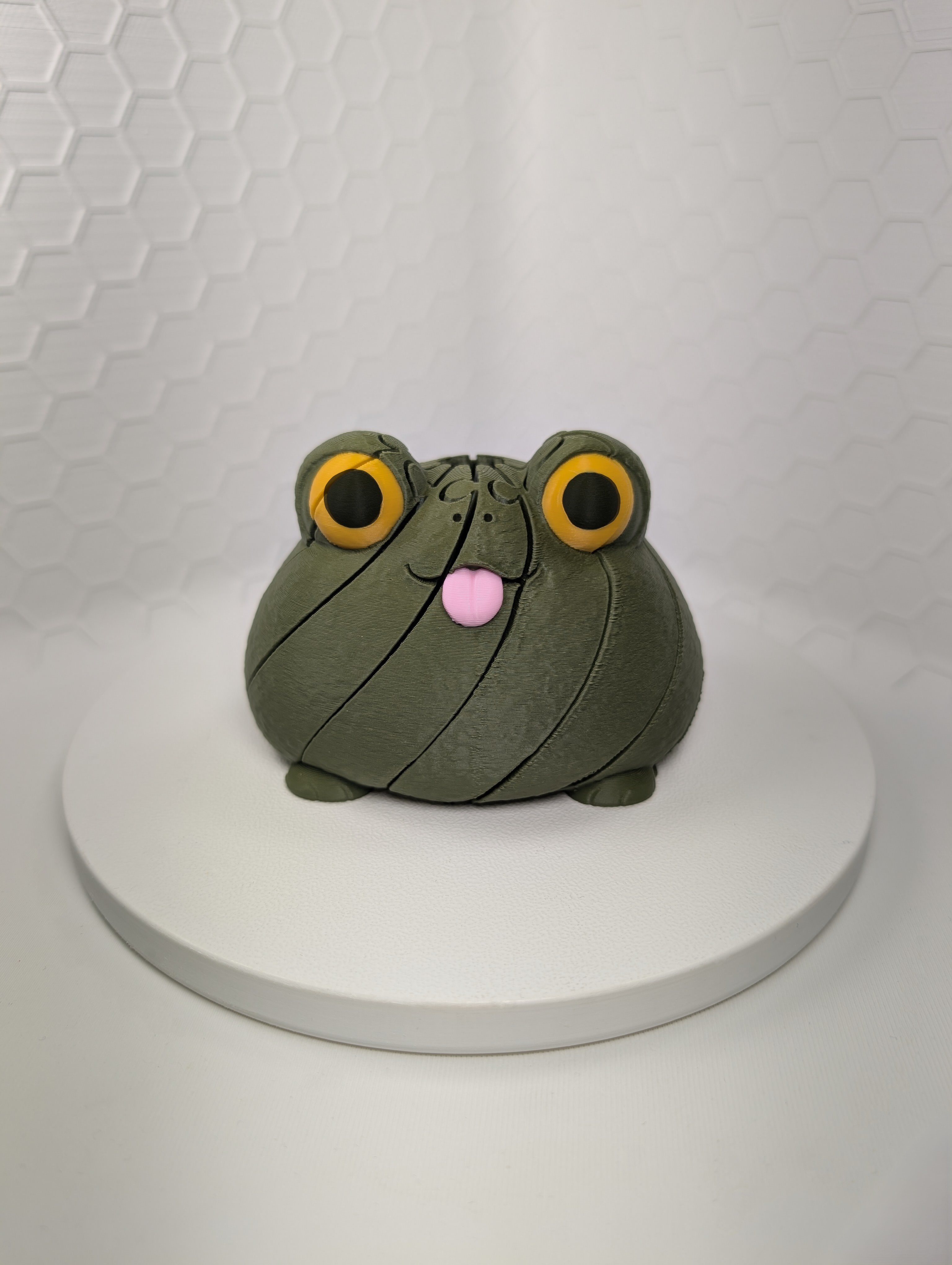 Miniatura 2 do modelo 3D Silly, Twisty Toad
