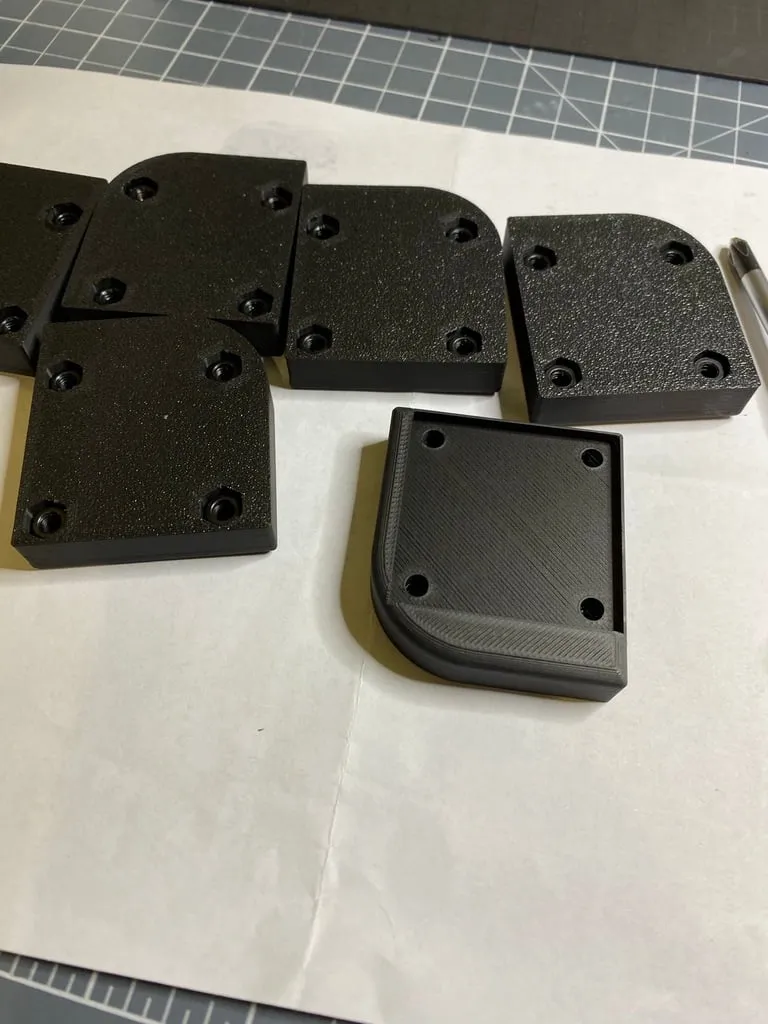 Wheels adapter for Ikea Samla 22l