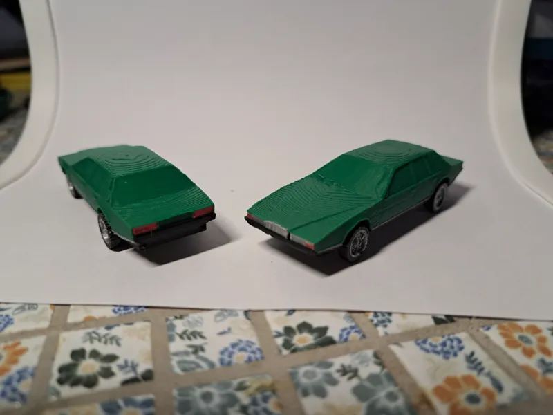 Aston Martin Lagonda 1/64 scale