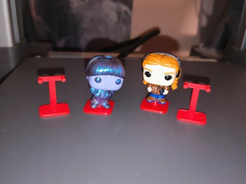 Stranger Things Kinder Joy Stands