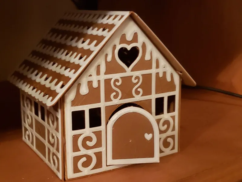 Flat pack gingerbread house