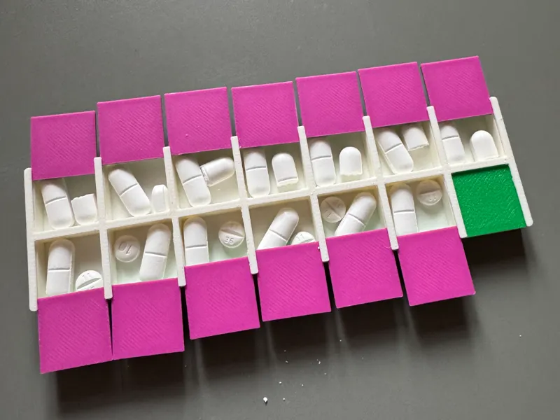 Empowering_Pill_Box