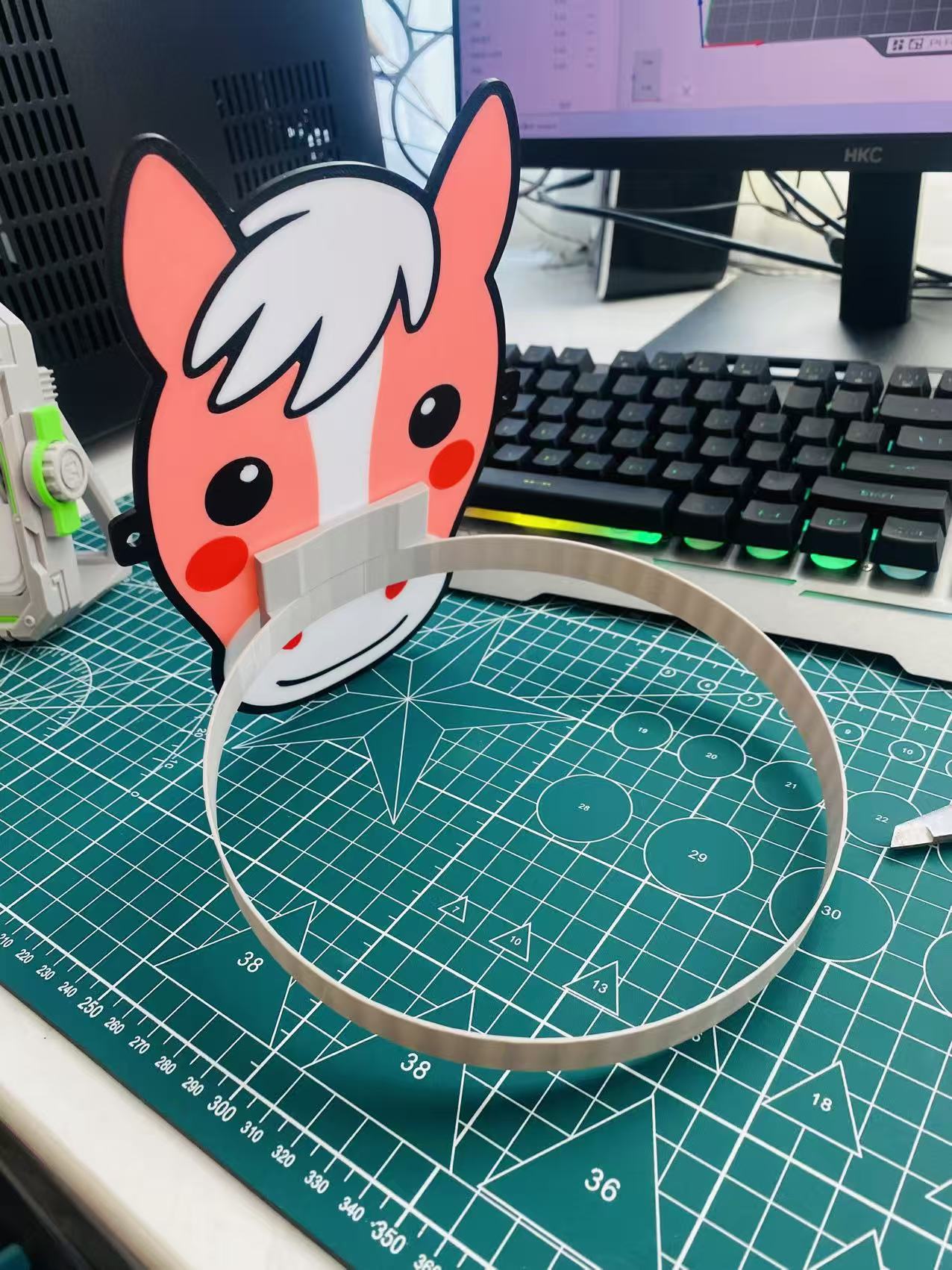 Miniatura 2 do modelo 3D 马头面具.马头头饰