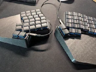 Iris LM shells with magnets
