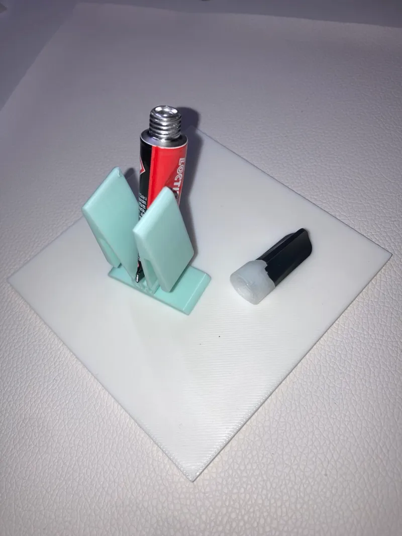 SuperGlue Applicator