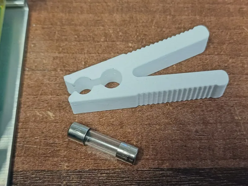 Glass Fuse Puller 5×20mm