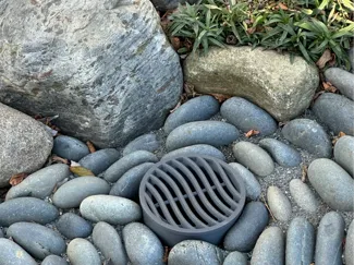 Wave Drain Cover - Designer 4" Landscape Grate